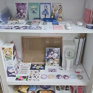 우왁굳 이세계아이돌 이세돌 굿즈 일괄 판매합니다!!!!