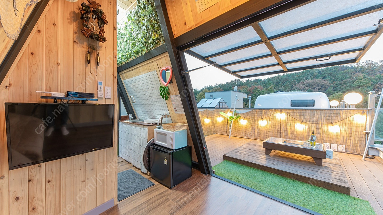 [가격인하] 삼각형 형태의 소형 농막 판매합니다.(화장실, 주방, 에어컨, TV등 전부 포함) 이미지