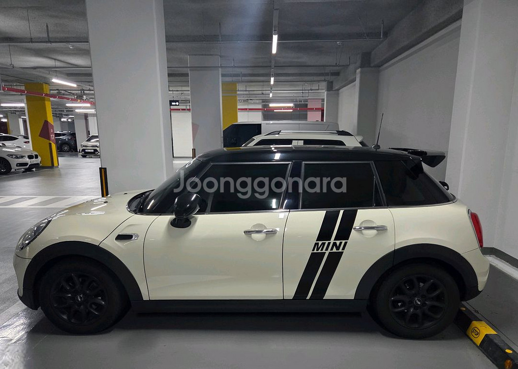 미니쿠퍼 F55 순정휠 꽃빵휠--4