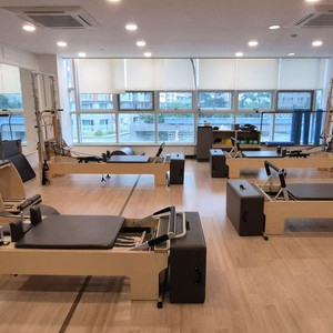 필라테스기구 콤비리포머