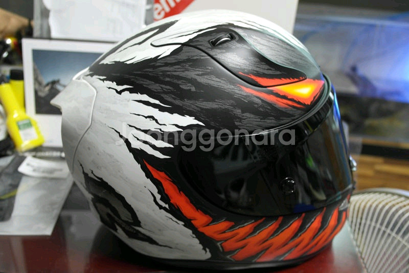 [신형] 홍진 알파11 안티베놈 XL--3