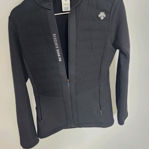 데상트 러닝 경량패딩 블랙 여성용85 S