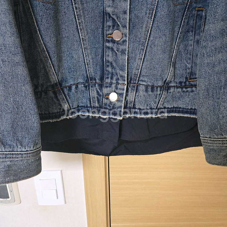 구호(KUHO) 여성 오버사이즈 데님 트러커 자켓 블루--5