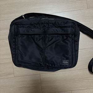 요시다포터 porter 탱커 숄더백 블랙 라지 L (미사용에 가까움)