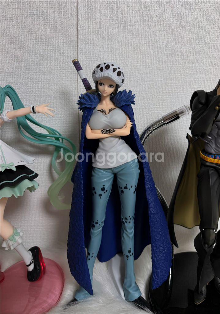 반프레스토 원피스 트라팔가 로우 여자버전 g&g 피규어--1