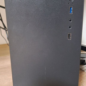 가정용 데스크탑 컴퓨터 판매합니다.