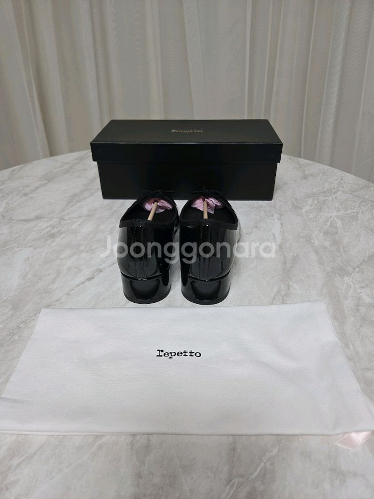 정품 레페토 까미유 곰므37 풀박스 거의새거 팝니다.--2