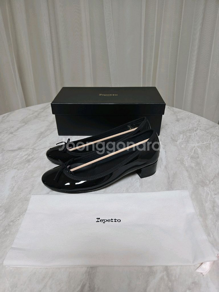 정품 레페토 까미유 곰므37 풀박스 거의새거 팝니다.--1