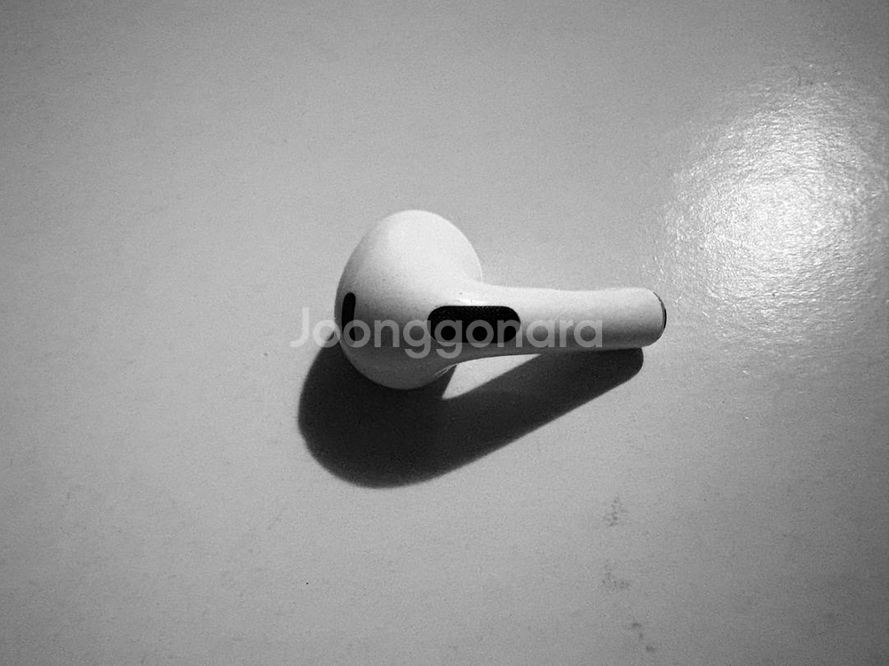 에어팟 3세대 오른쪽 유닛 판매합니다 상태:A--0