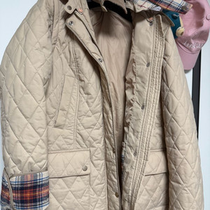 프론트로우 멀티웨이 퀼팅 자켓 베이지 S 사이즈