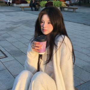 (새상품)누아누아 라쿤 오버 가디건