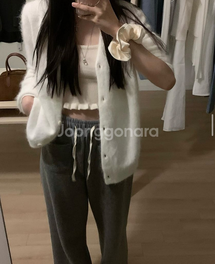 (새상품)누아누아 라쿤 오버 가디건--2