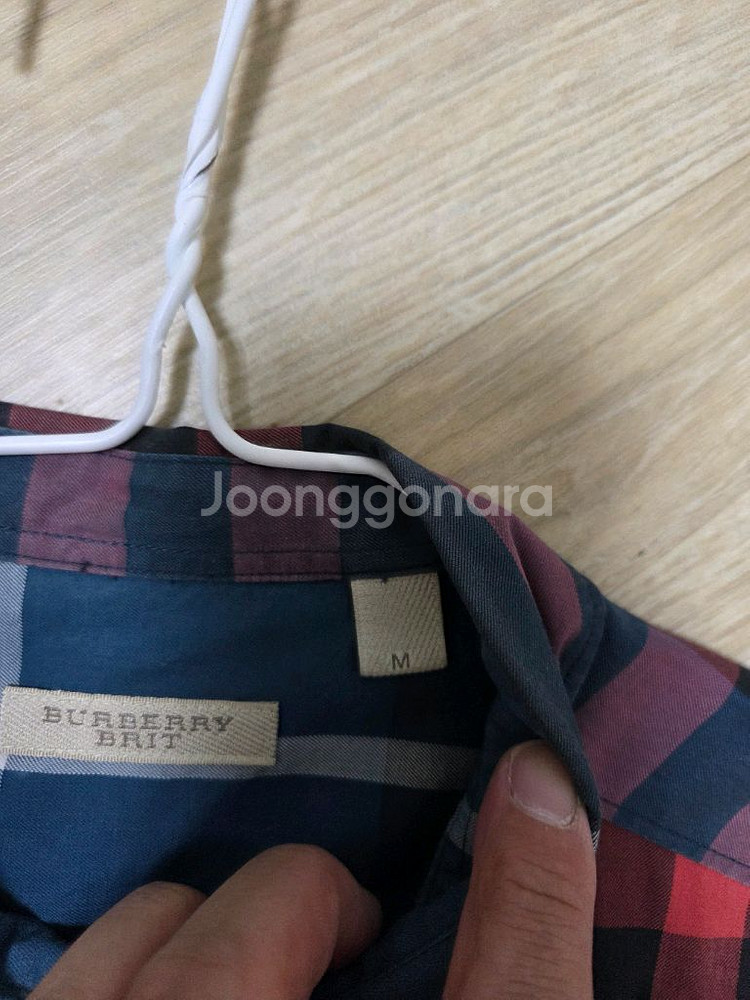 버버리 브릿 셔츠 M사이즈--8