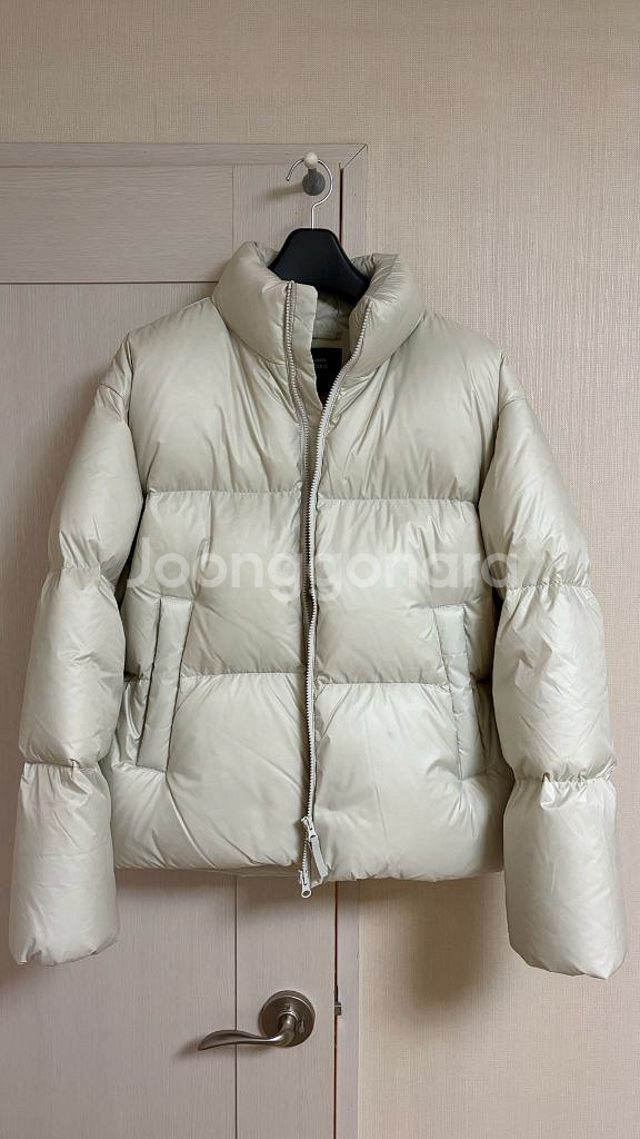 무신사스탠다드 [무탠다드] 립스탑 다운 푸퍼 숏 패딩 재킷 XL 새제품 2점 판매 (더스티크림, 블랙)--0