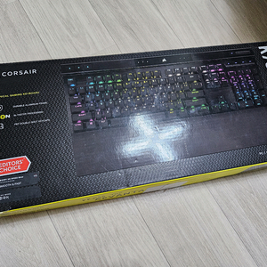 커세어 K70 rgb pro 은축(스피드축) 게이밍키보드