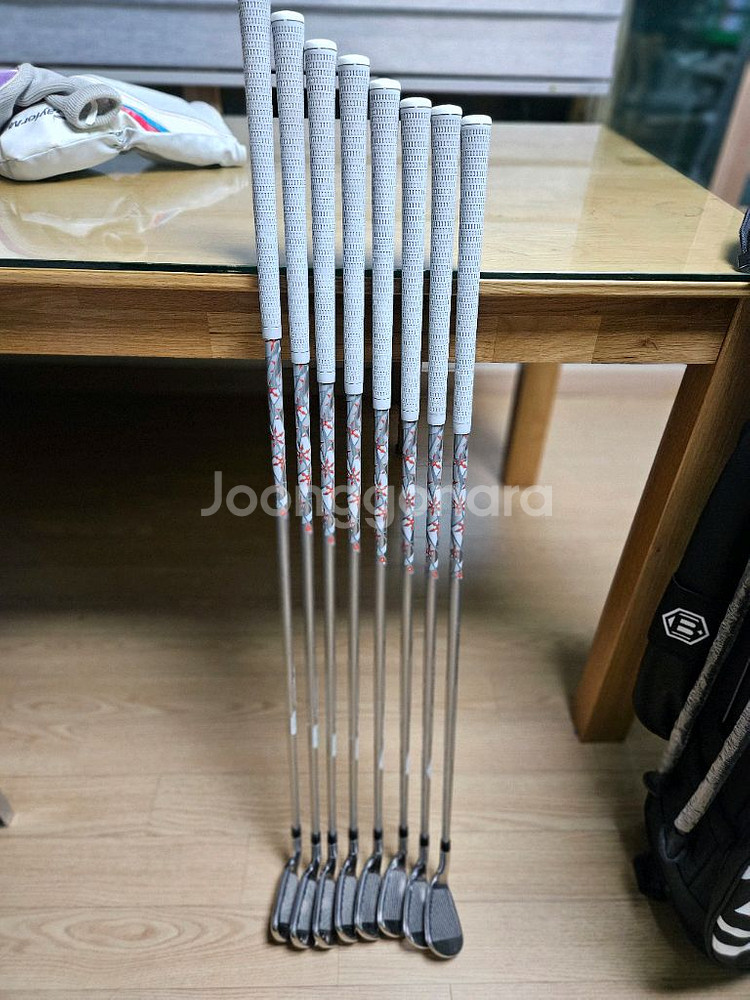 여성용 테일러메이드 M4 골프채 베티나르디백--8