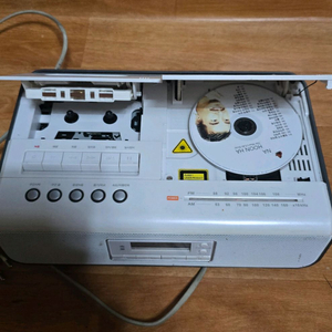 인비오어학기라디오.카세트.CD.작동