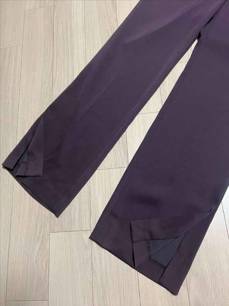 더아이잗컬렉션 스트레이트 벨트 정장 팬츠 트임 슬랙스 바지 퍼플보라와인 이미지
