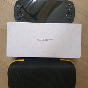 레트로이드 포켓5 게임기 한방팩 포함