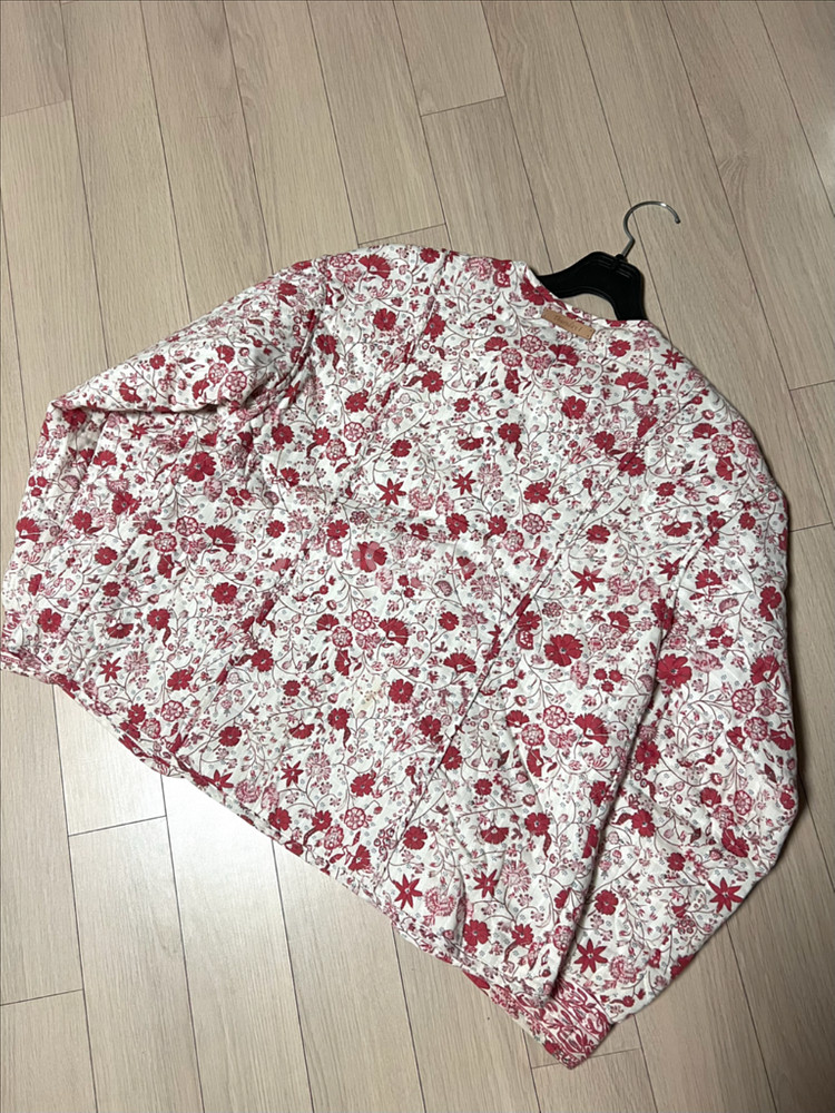 써스데이아일랜드 플라워 누빔 퀼팅 자켓 순면 코튼 점퍼 가디건 꽃무늬--13