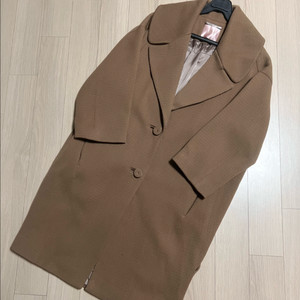 르베이지 LEBEIGE 울100% 와이드 빅카라 롱자켓 코트 카멜 베이지