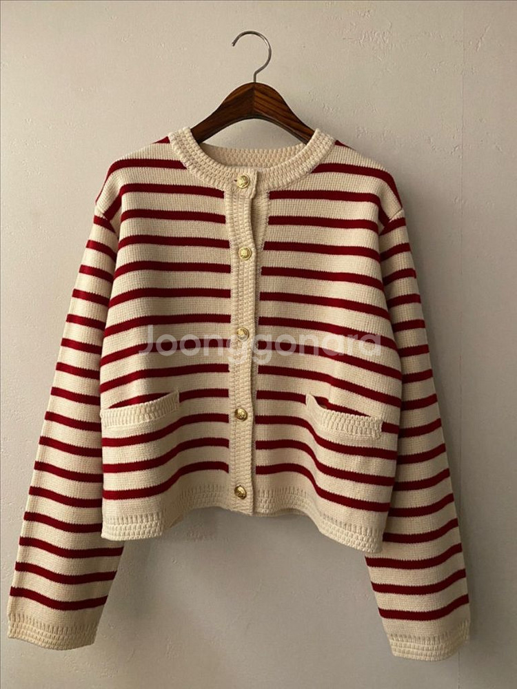 22년 제평 루디아케이 LUDIA.K 금장버튼단추 스트라이프 가디건 울 니트--0