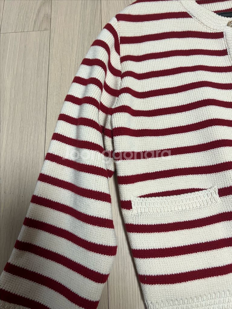 22년 제평 루디아케이 LUDIA.K 금장버튼단추 스트라이프 가디건 울 니트--12