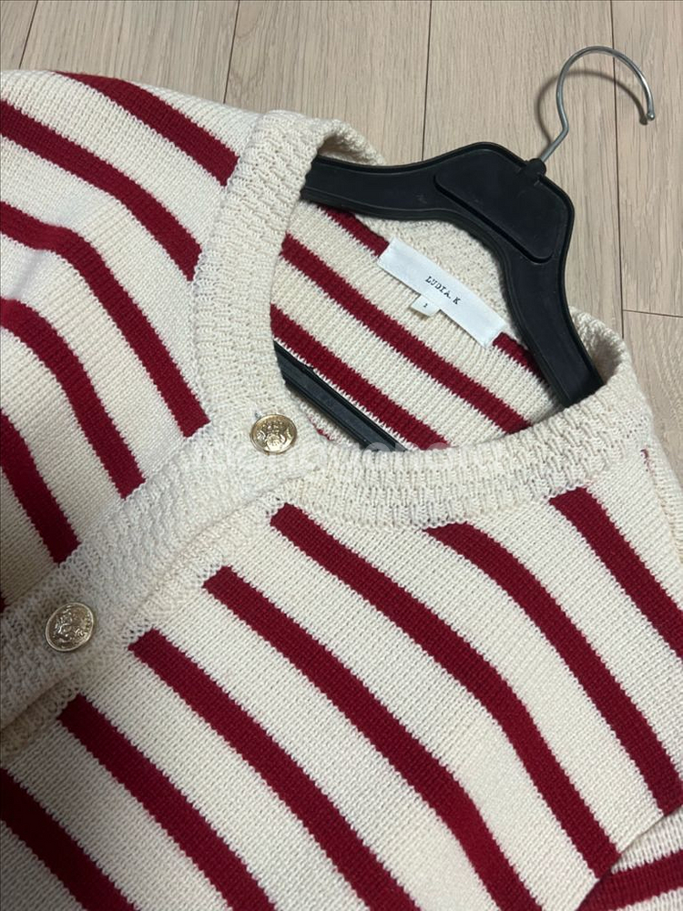 22년 제평 루디아케이 LUDIA.K 금장버튼단추 스트라이프 가디건 울 니트--15