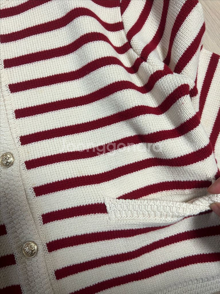 22년 제평 루디아케이 LUDIA.K 금장버튼단추 스트라이프 가디건 울 니트--16