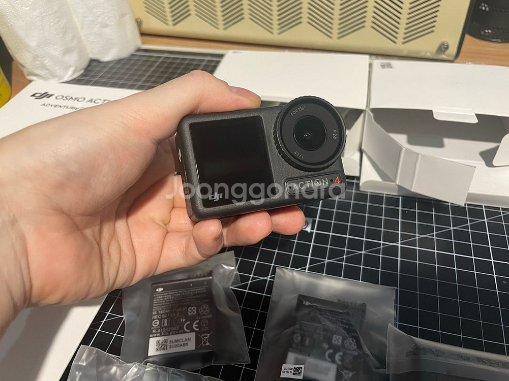 DJI 오즈모 액션4 어드벤처 콤보 + 악세사리--4
