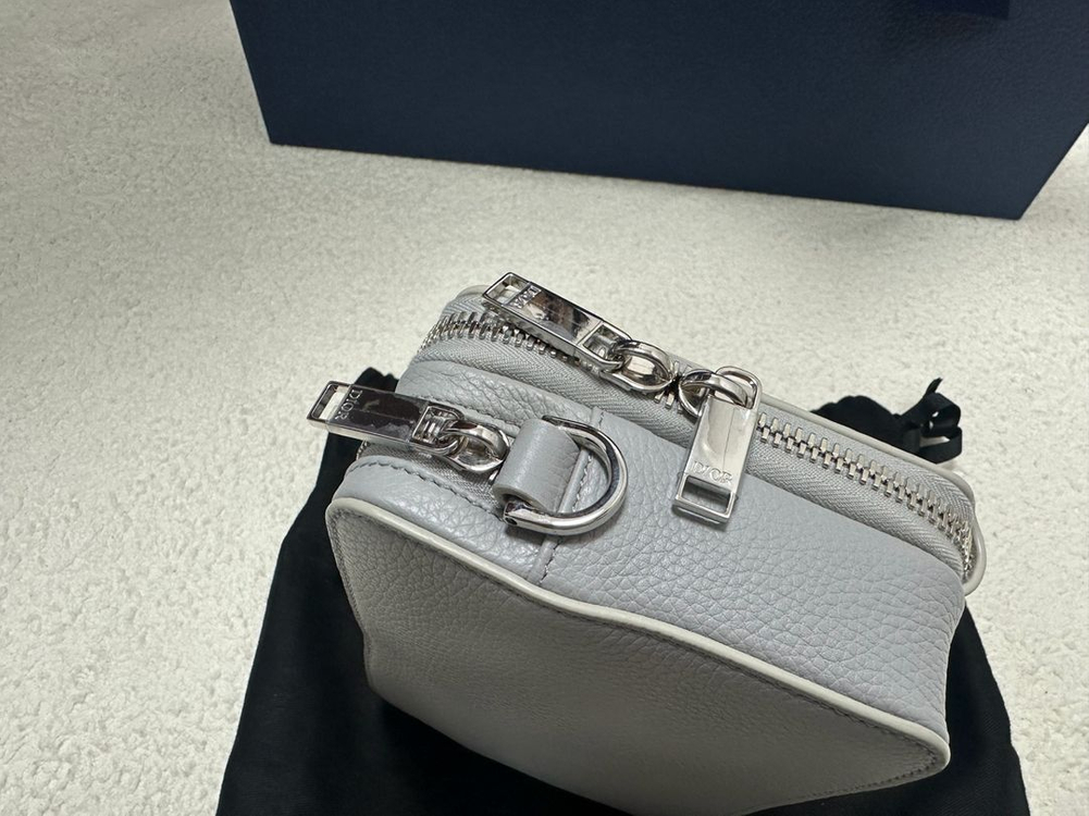 디올 조던 콜라보 미니백 메신저백 그레이--4