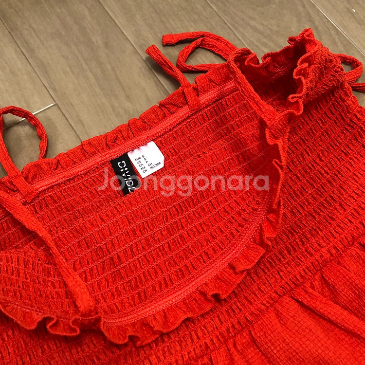 h&m 에이치앤엠 타이 스트랩 스모킹 디테일 원피스--2