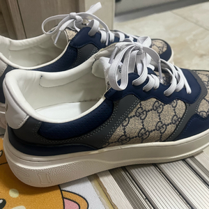 구찌 GG스니커즈 베이지블루