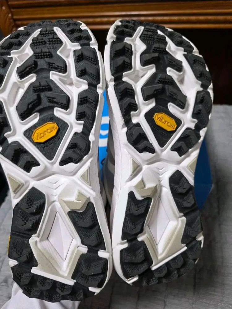 호카 마파테스피드4 라이트 270사이즈--1