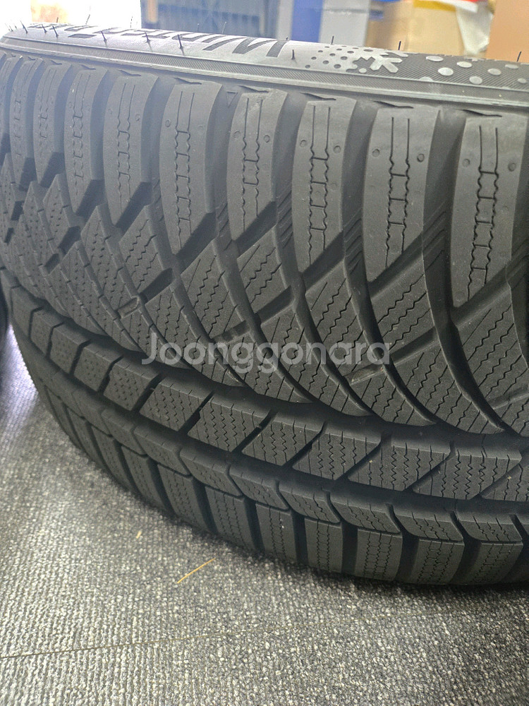 520i G30 윈터타이어 금호윈터크래프트 4본--6