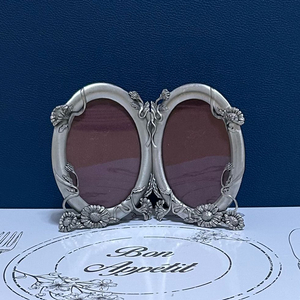 Seagull Pewter의 주석으로 만든 더블 타원형 액자