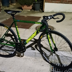 엔진11 픽시 자전거 2024