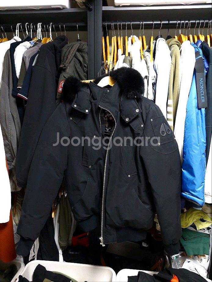 무스너클 블랙 발리스틱 봄버 패딩 신형 L--0