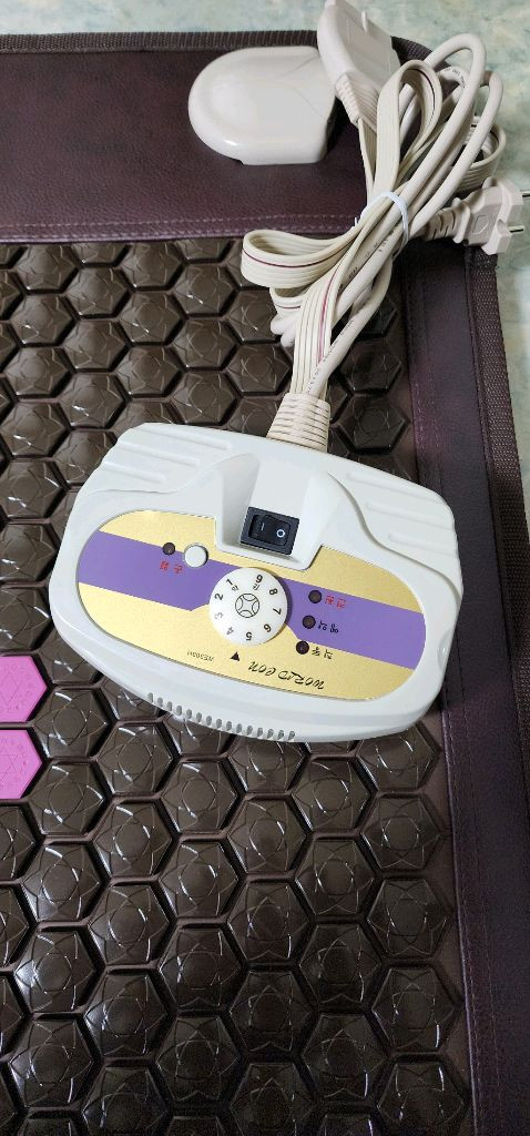 KM골드 아루미나 온열매트 신품급 이미지