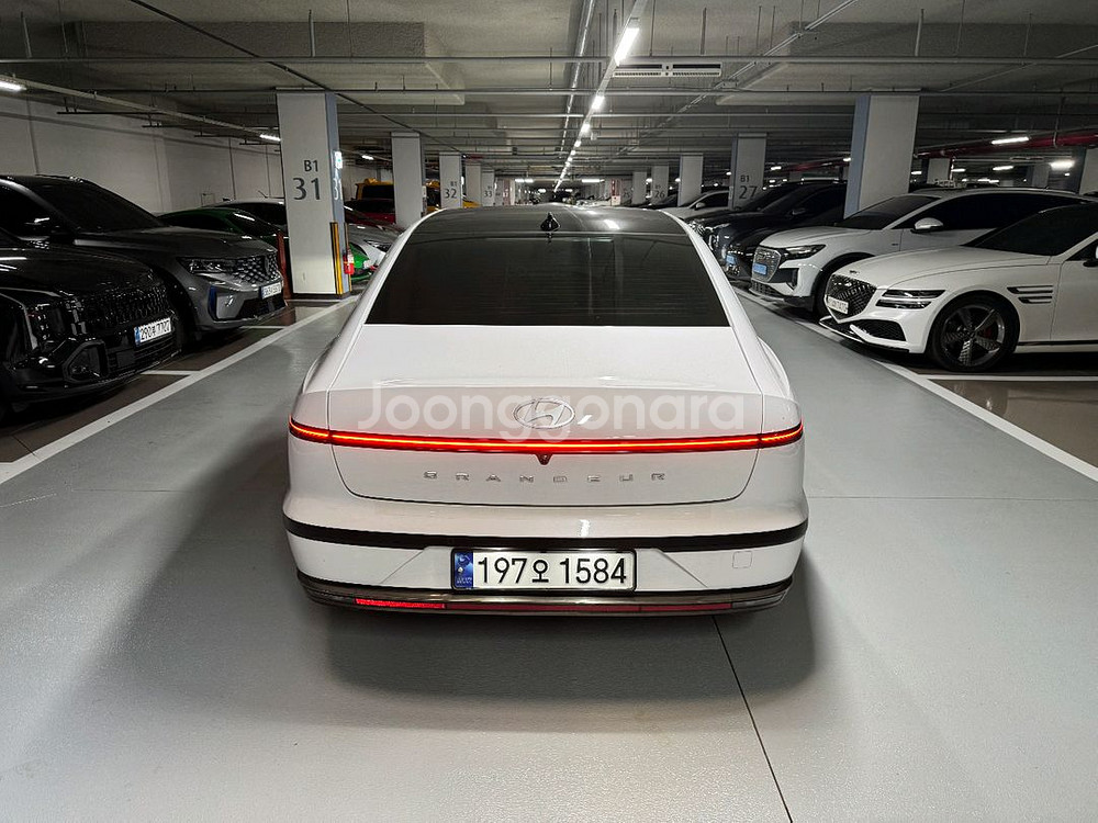 디 올 뉴 그랜저 GN72.5 GDi FWD 캘리그 래피--1