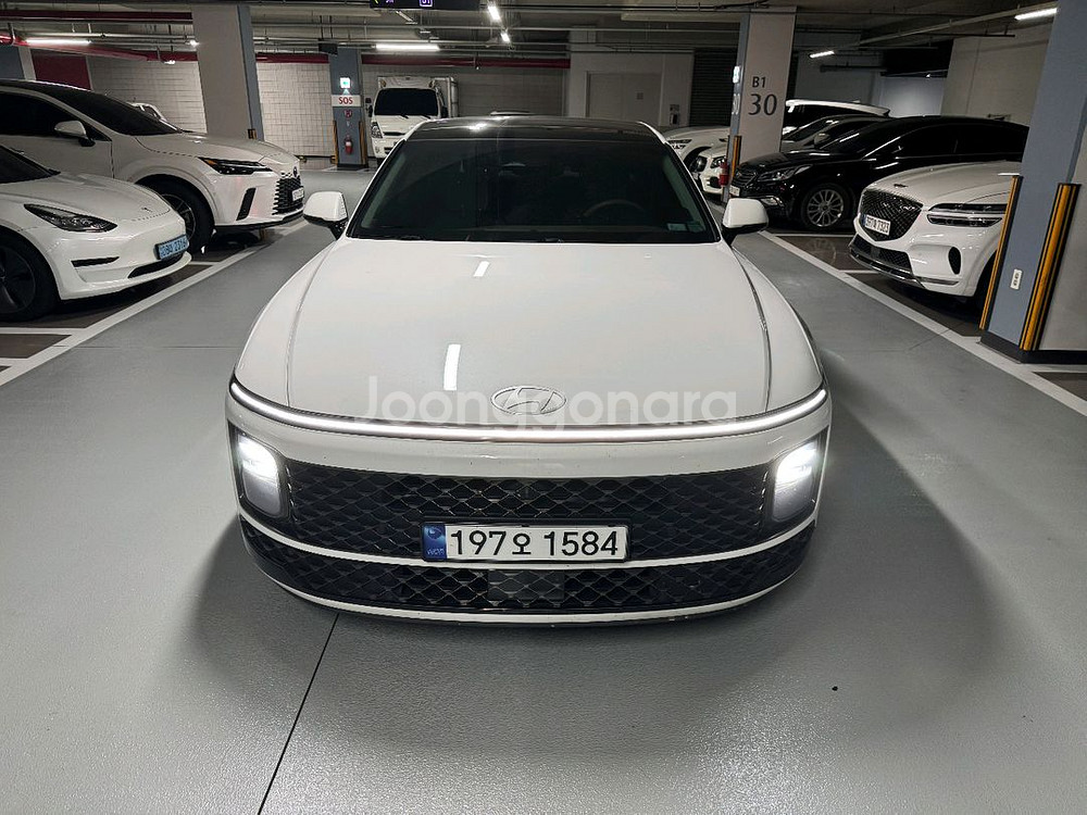 디 올 뉴 그랜저 GN72.5 GDi FWD 캘리그 래피--0