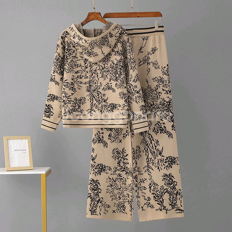 새상품 고퀄 자수 니트 수입의류 투피스 세트--3