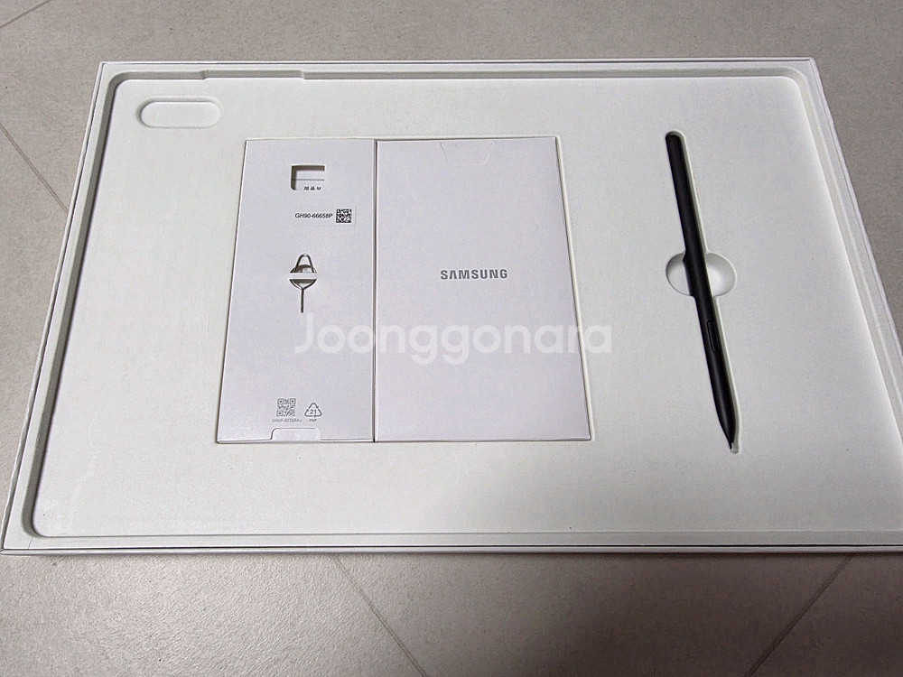 갤럭시탭s8울트라 wifi 256gb 판매합니다.--1