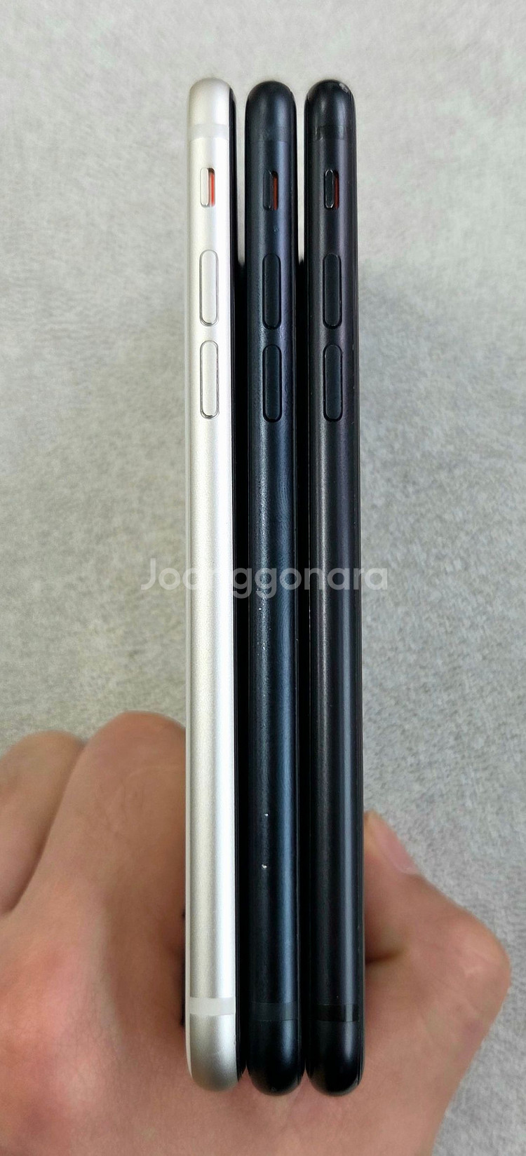 아이폰(AIP) SE3－128G 판매 합니다.[24만]--4