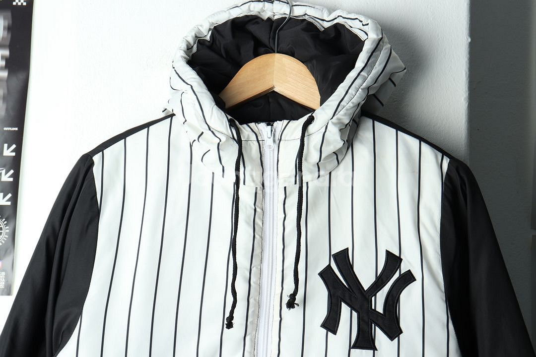 W(XL) 마제스틱 패딩 점퍼자켓 양키즈 아노락--2