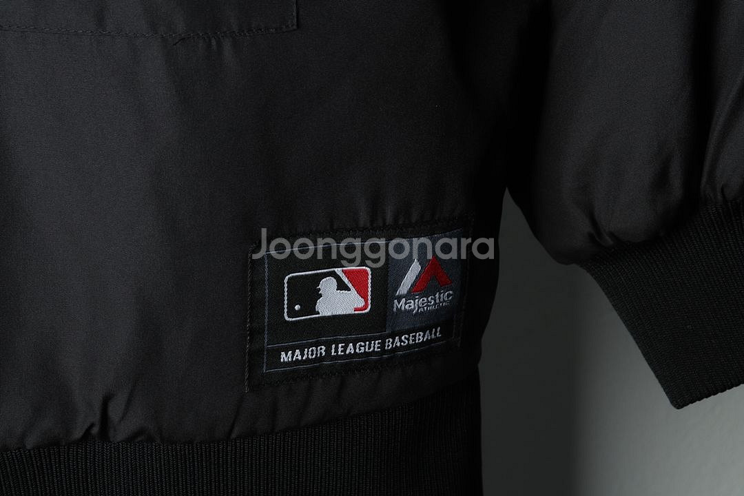 W(XL) 마제스틱 패딩 점퍼자켓 양키즈 아노락--5