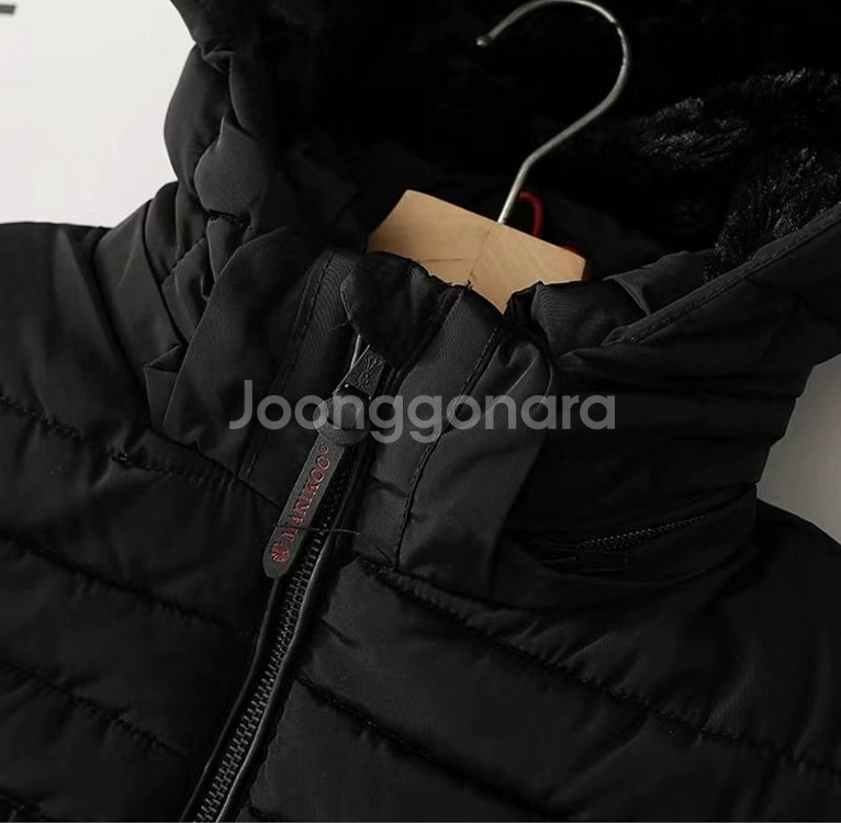 유럽매장 하이 퀄리티 여성 패당자켓(택달린 새상품)--4