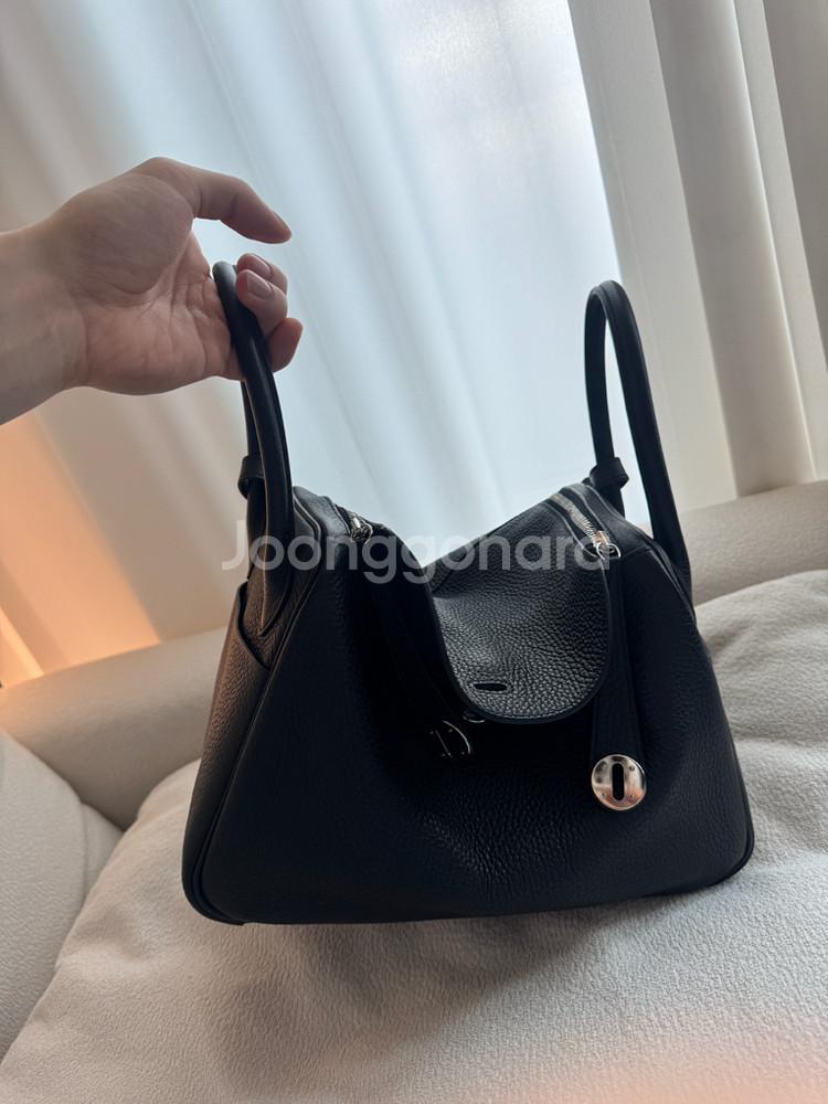 에르메스 린디 30 블랙 은장--3