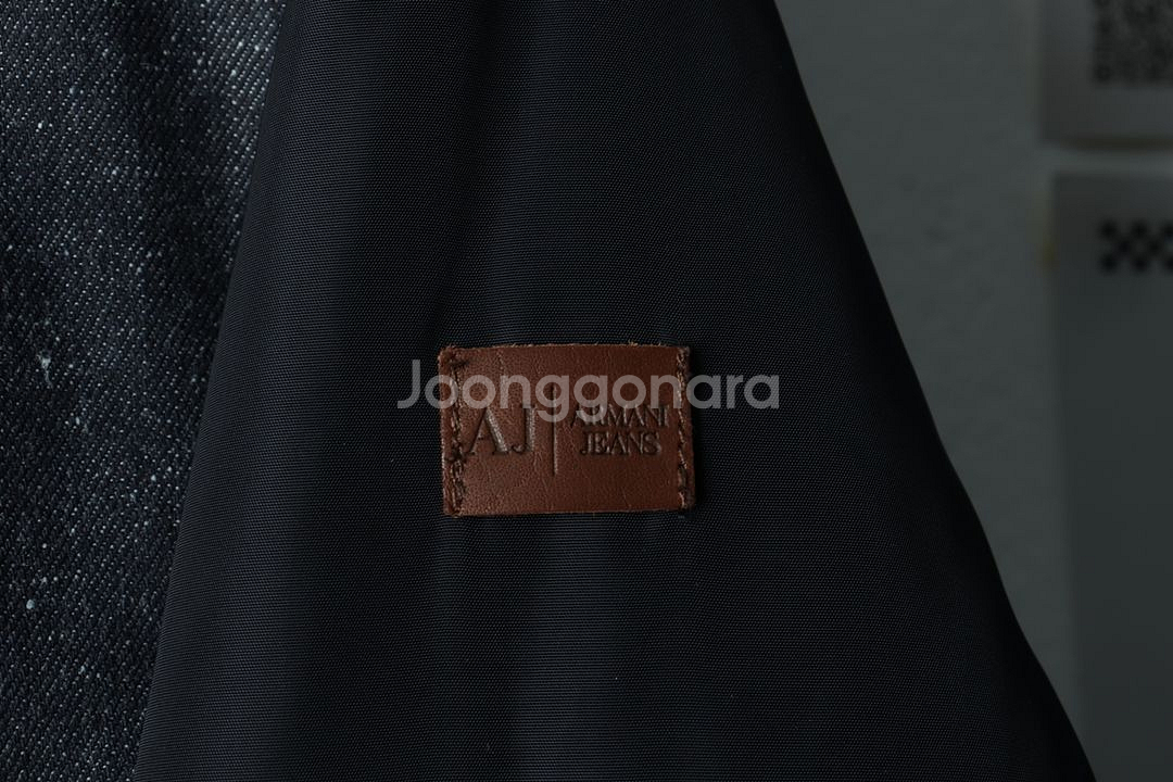 (L-XL) 아르마니 패딩 점퍼자켓 네이비 한정판--4