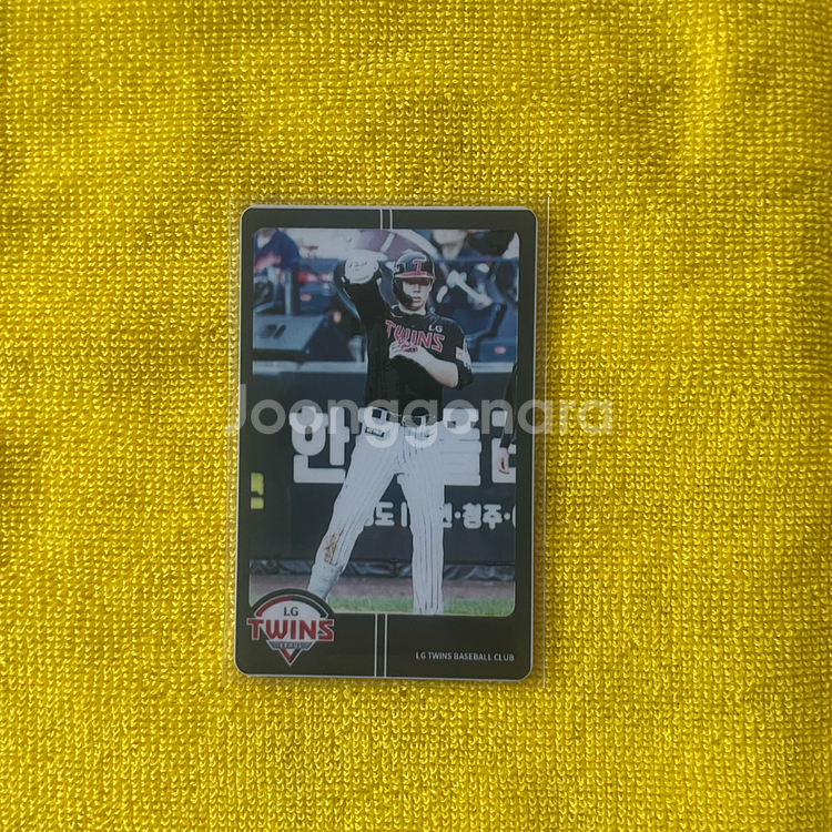 홍창기 2025년 엘지트윈스 커스텀 포토카드--3